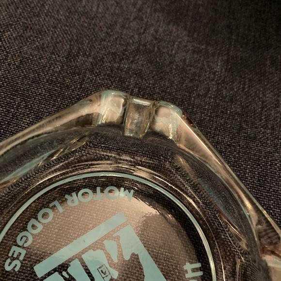 Vintage Howard Johnson’s Motor Lodges Ashtray - Picture 4 of 4